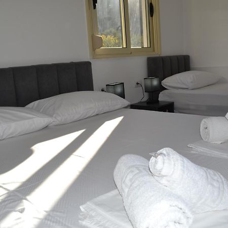 Seaview Gateway 2 Bedrooms Apartment & Garage فلورا المظهر الخارجي الصورة