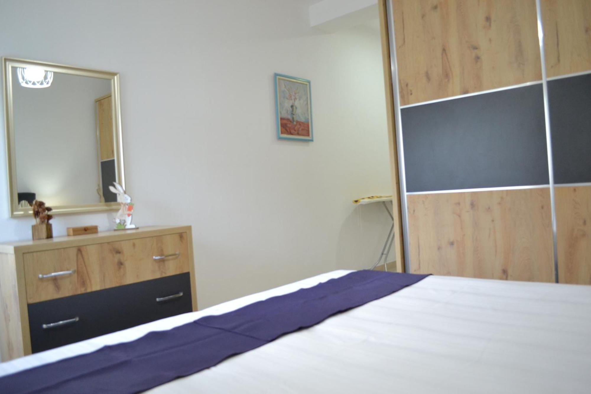 Seaview Gateway 2 Bedrooms Apartment & Garage فلورا المظهر الخارجي الصورة