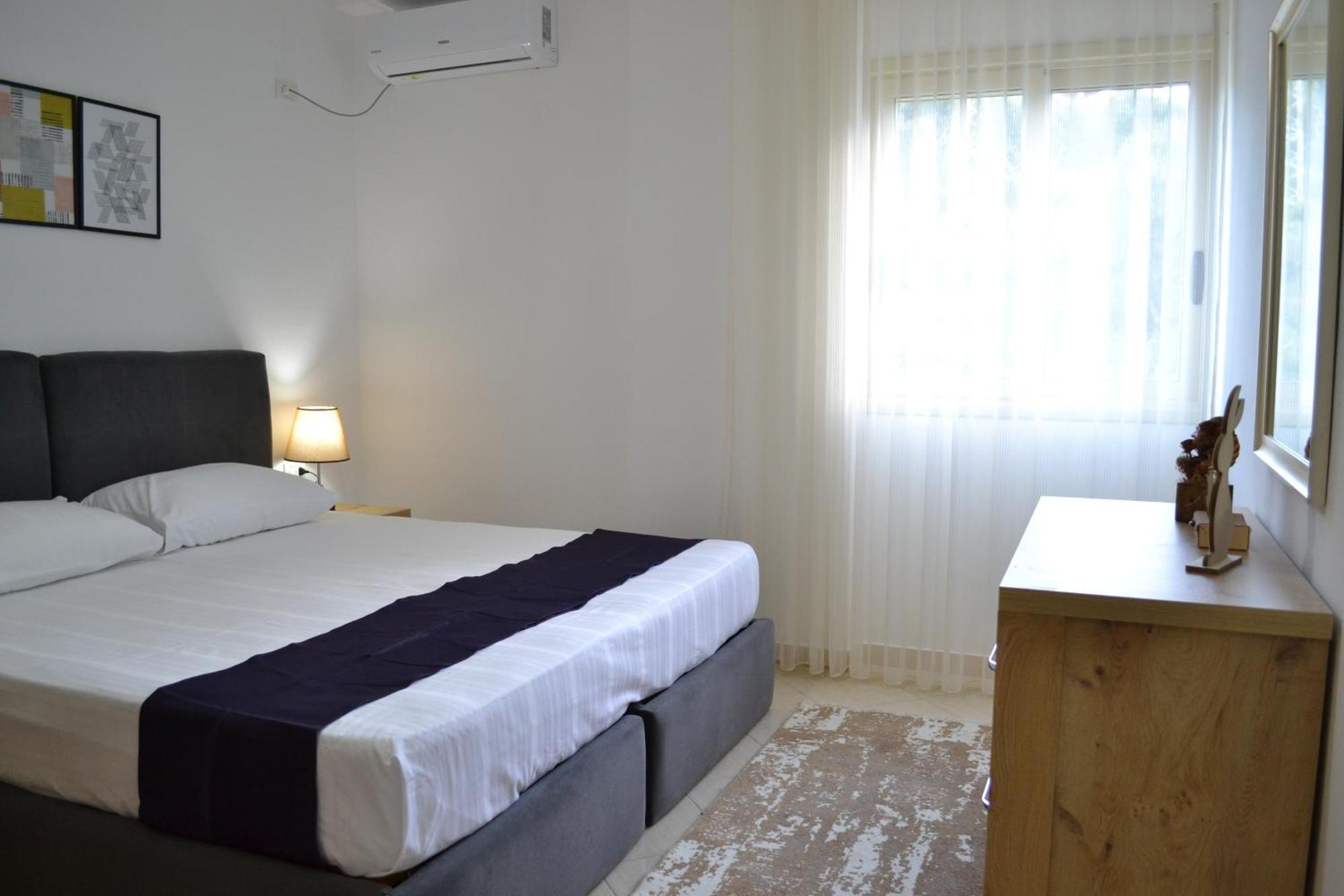 Seaview Gateway 2 Bedrooms Apartment & Garage فلورا المظهر الخارجي الصورة